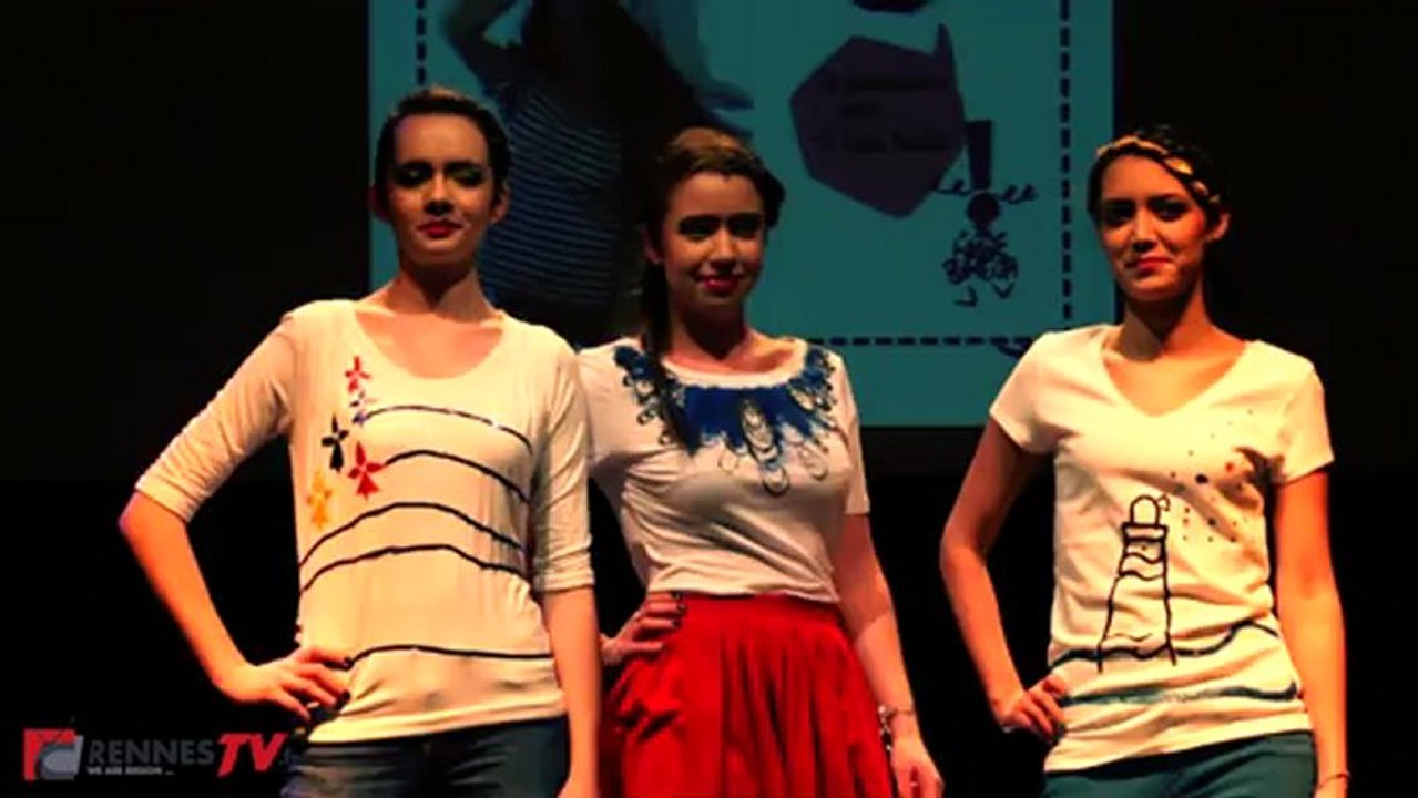 Les étudiant(e)s de l'école de mode présentent leurs créations lors d'un défilé