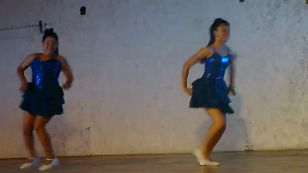 Andreita y Alejandrita bailando la bachata y salsa