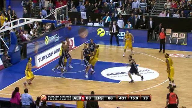 Block of the Night: Semih Erden, Anadolu Efes Istanbul