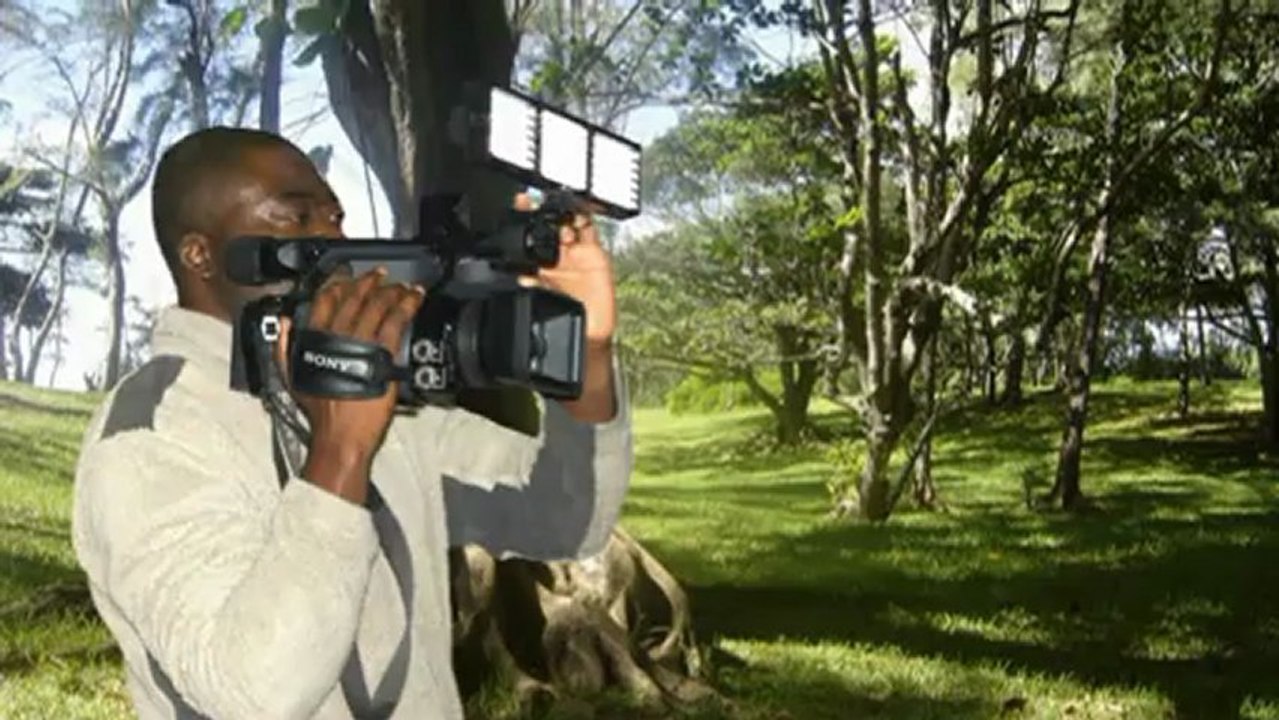 Interview Marie Arena (Hommage aux Camerounais Assassinés) par Ledoux paradis (Télé Solidarité)