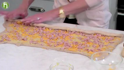 How to make pizza pinwheels