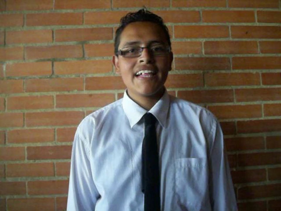 CAMILO PALACIOS Trabalenguas 10-01