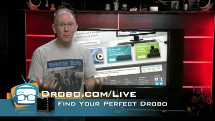 Camera in a Football Gives Pigskin-Eye View - GeekBeat.TV