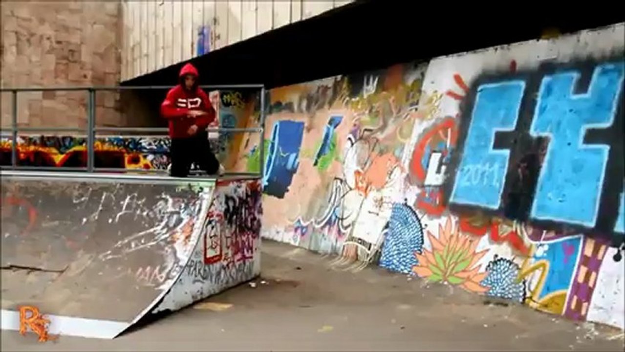 People are Awesome 2012 (NEW)