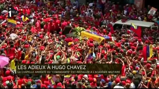 Les Vénézuéliens disent adieux à Chavez