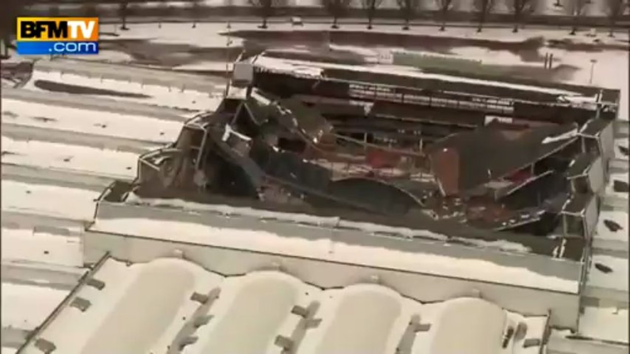 Vues aériennes du toit du Parc expo de Caen effondré à cause de la neige – 13/03