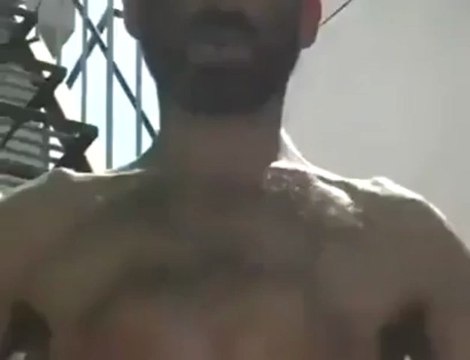 Sem dúvida um dos talentos mais estranhos que já assisti.