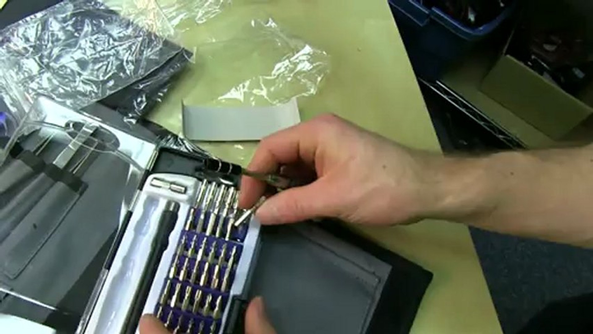 iFixIt Pro Tech Toolkit Unboxing & First Look Linus Tech Tips