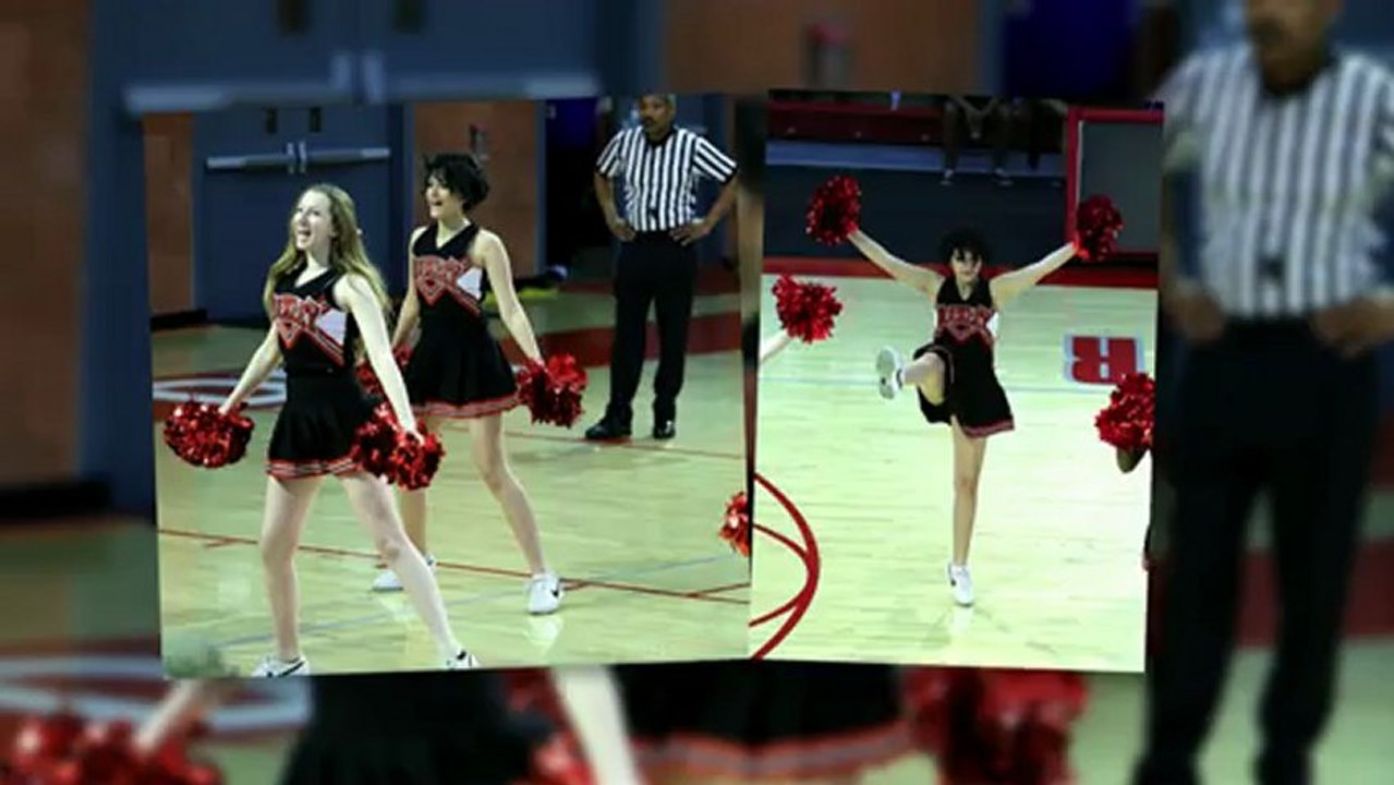 Paris jackson als cheerleader