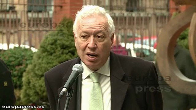 Margallo invita a Carromero a acudir a los tribunales