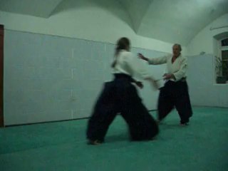 Katate dori - Soto kaiten nage 2è forme