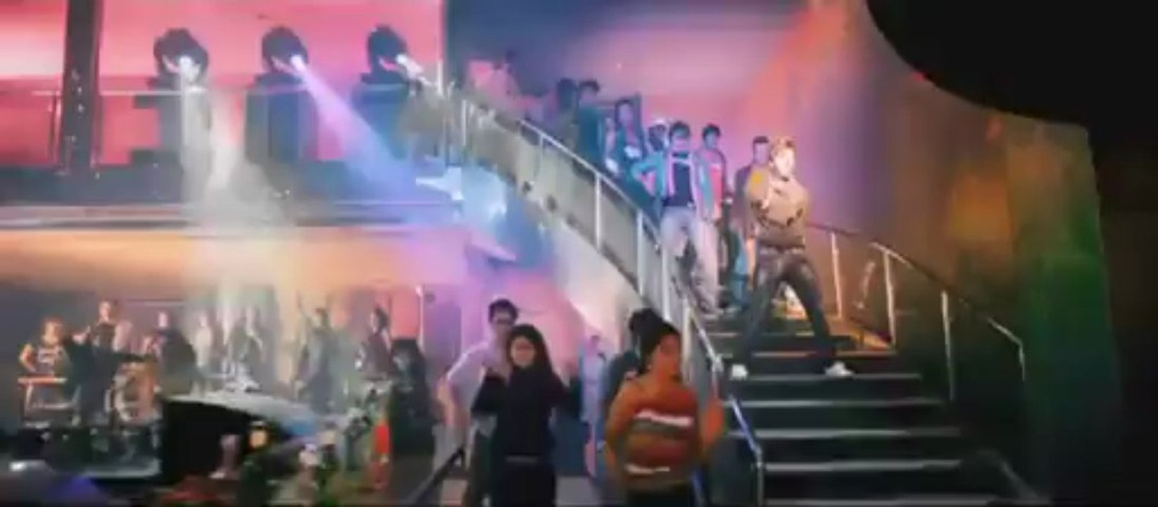 Back Bench Student Movie Promo Song 05 - Mahat, Pia Bajpai