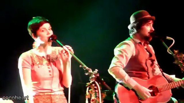 13 Mrs. Greenbird - Blitzkrieg Bop (Ramones Cover) @ Gloria Theater Köln, 07.03.2013