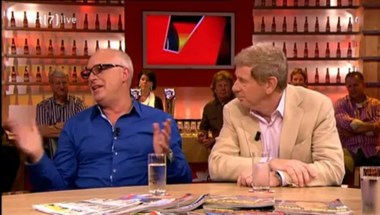 Voetbal International - 13-08-2010 Deel 1 van 2 (hoogtepunten)