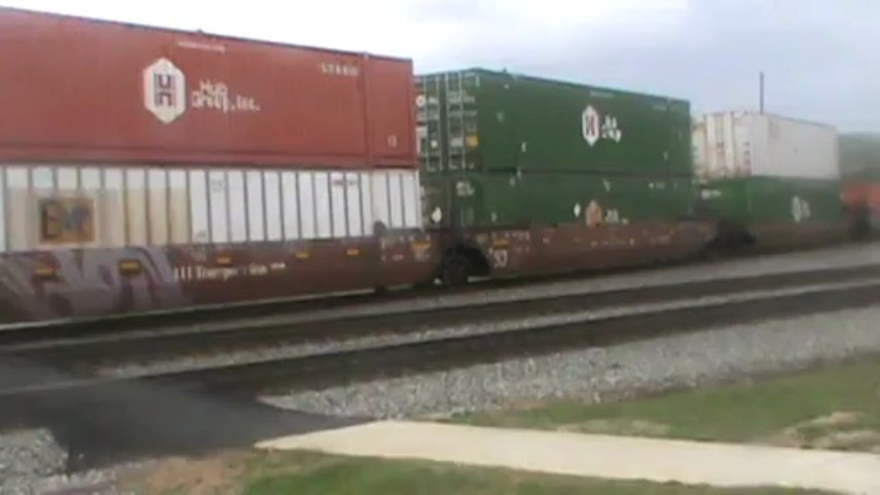 Norfolk Southern autorack and stack train east through Austell Ga.