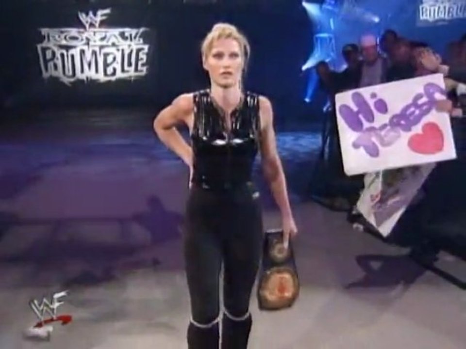 RR - Sable vs. Luna Vachon