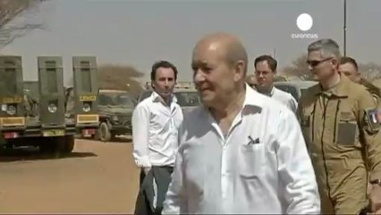 Visite surprise de Jean-Yves Le Drian au Mali