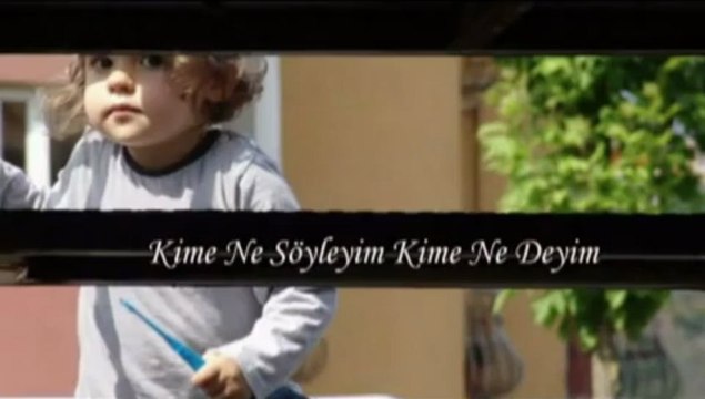 Musa Eroğlu - Yine Karlar Yağdı Gönül Dağıma