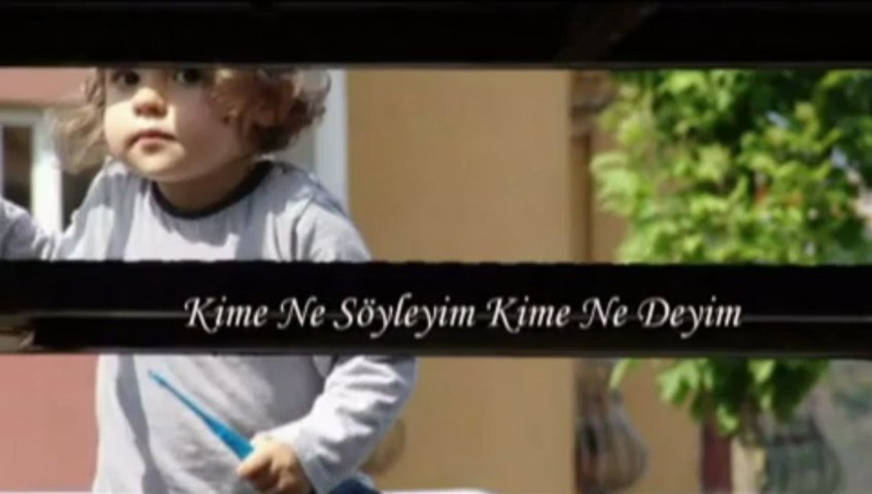 Musa Eroğlu - Yine Karlar Yağdı Gönül Dağıma