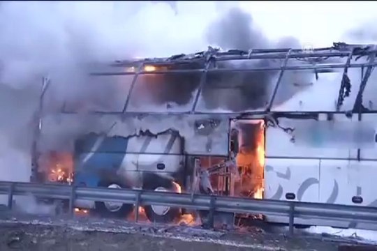 Otobüs alevlere teslim oldu
