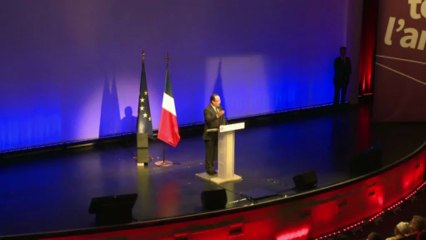 Hollande: l'oppression des femmes, raison pour aller au Mali