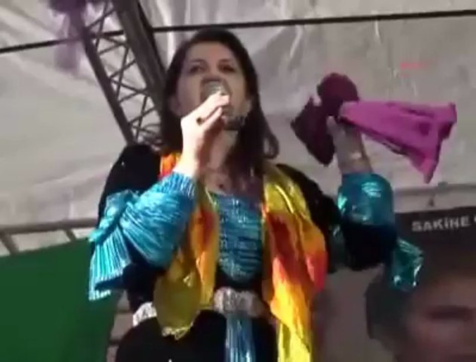 Çekilen acıların yerini barış halayları alsın