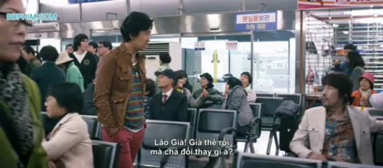 The.Traffikers.2012.BluRay.720p.DTS.x264-CHD_clip2