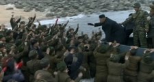 Kim Jong-Un : l'accueil hystérique des soldats nord-coréens