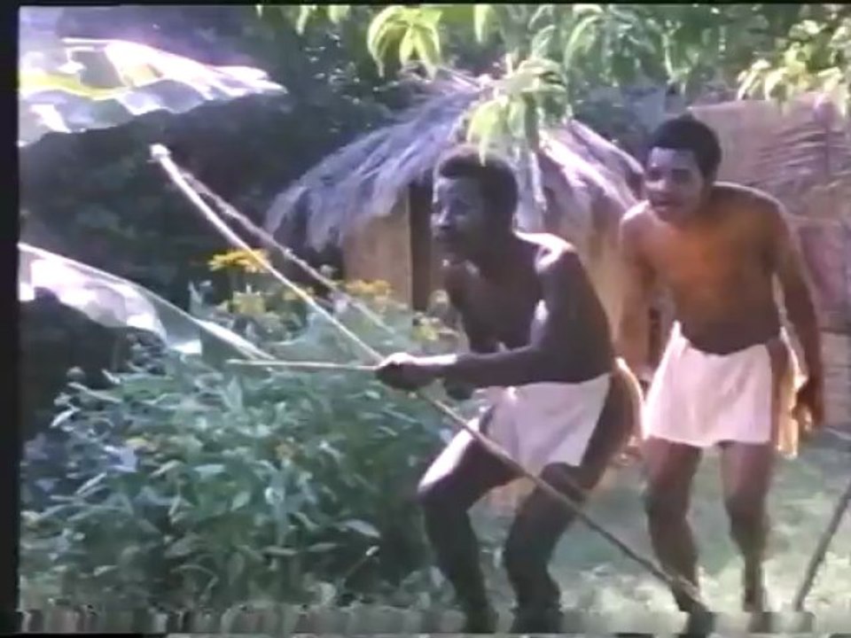 Diamonds of Kilimandjaro aka El tesoro de la diosa blanca  (1983) The plane crash