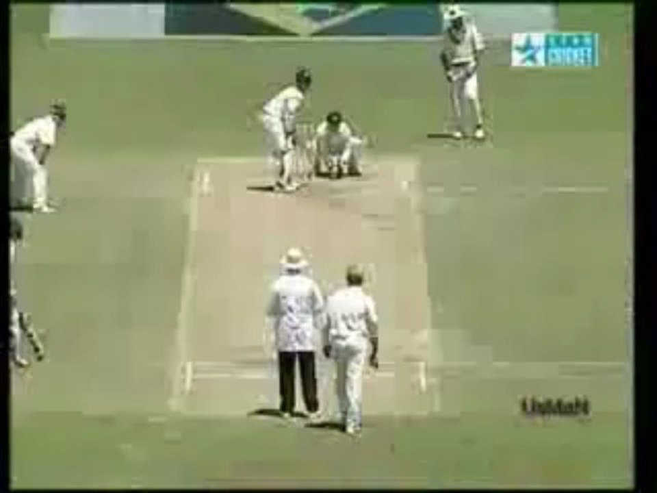 Shane Warne Makes Sourav Ganguly Look Foolish