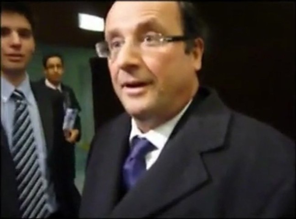 Question à François Hollande (président de la france) et Alain Juppé par We Are Change Paris