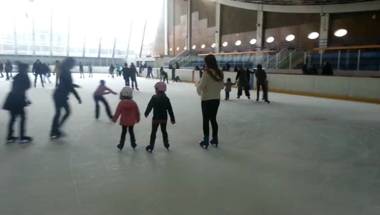 patinoire  amelie loane celia