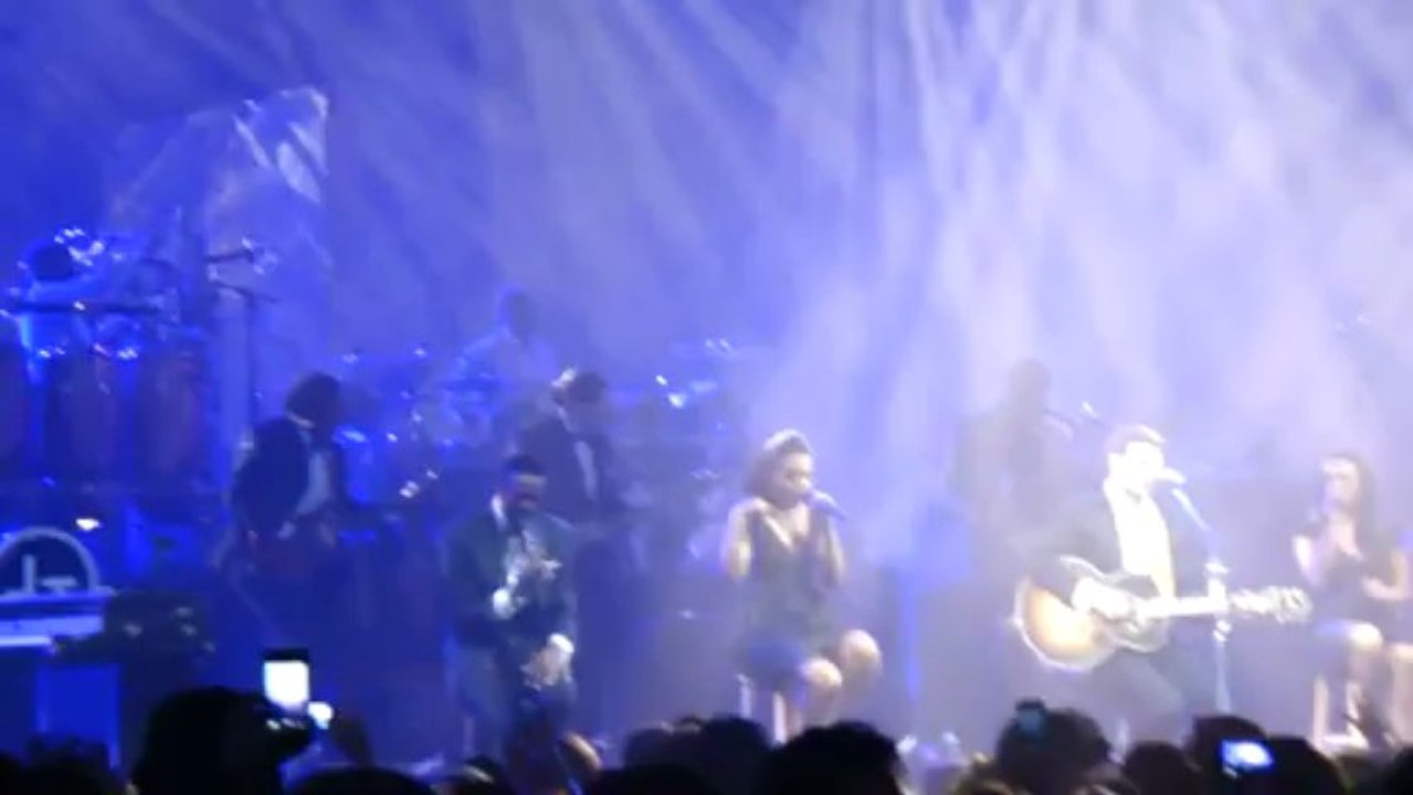 Justin Timberlake Live What goes around comes around