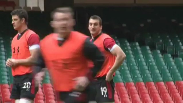 Wales hope to keep title hopes alive