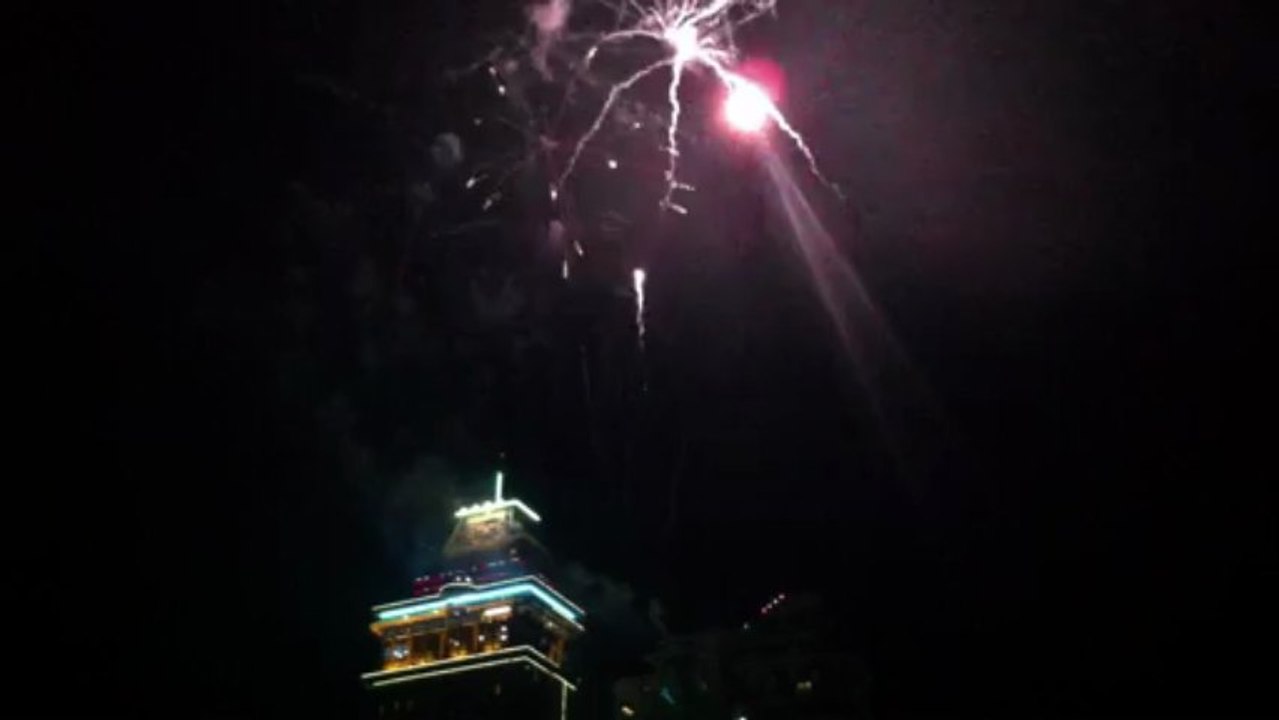 フィリピン留学セブ島ツアー！花火ハイライト Cebu Crown Regency Hotel Ultima Tower