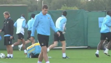 Dzeko  na razie zostaje