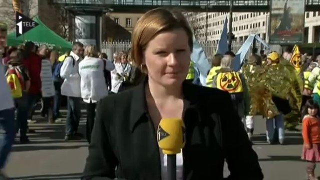 Une chaîne humaine contre le nucléaire