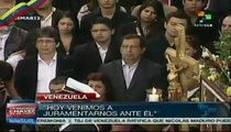 Presidente Maduro toma juramento ante el féretro de Chávez