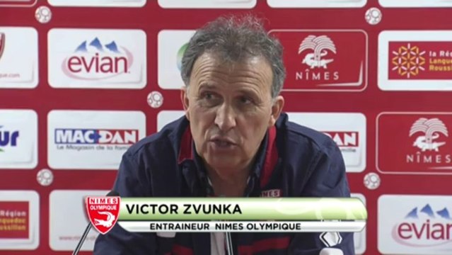 Conférence de presse Nîmes Olympique - Tours FC : Victor ZVUNKA (NIMES) - Bernard BLAQUART (TOURS) - saison 2012/2013