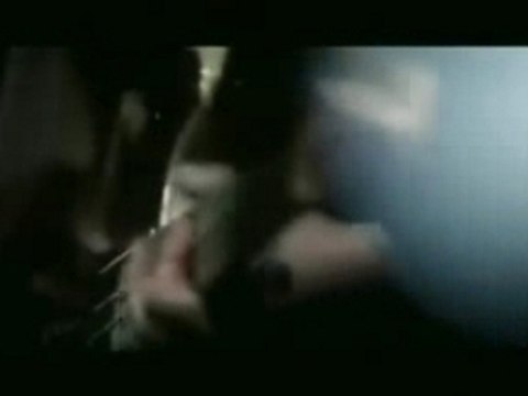 Deftones - Hole In The Earth