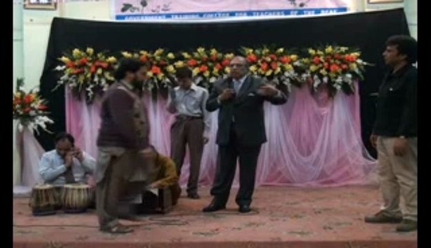 Rehmat ullah Javed,Celebrating Jashn e baharan with special children (jeeveypakistan.com)