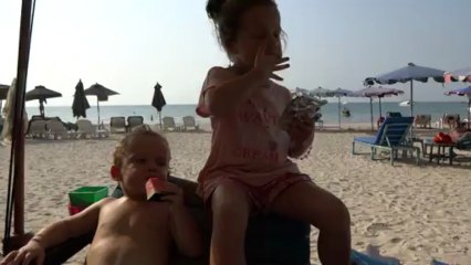 a la plage de Nai Yang