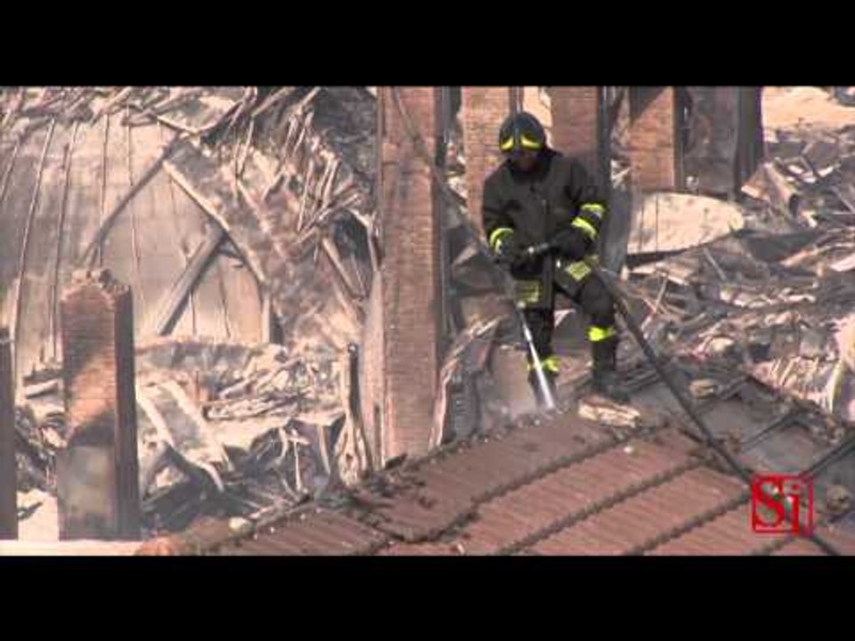 Napoli - Claudi: "Città Scienza ricostruita lì dov'era" (08.03.13)