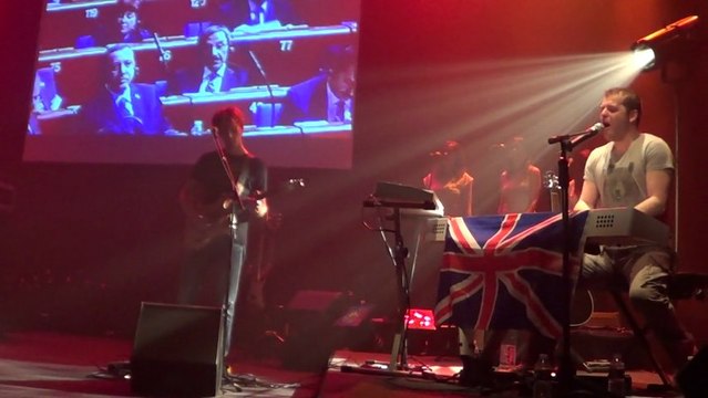 BOHEMIAN DUST (QUEEN Tribute band) - Under pressure