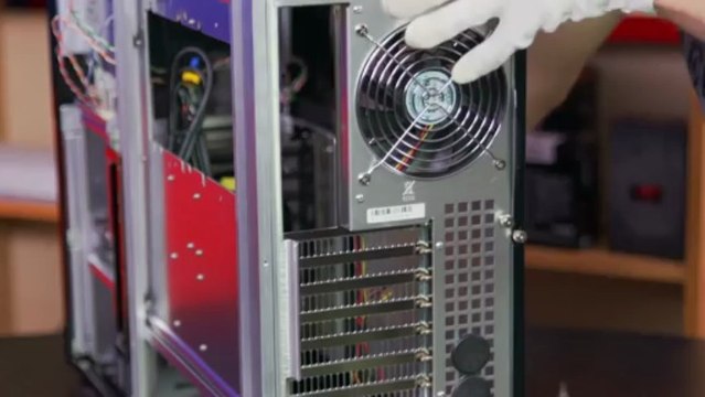 Silverstone TJ10 Computer Case Unboxing & First Look Linus Tech Tips