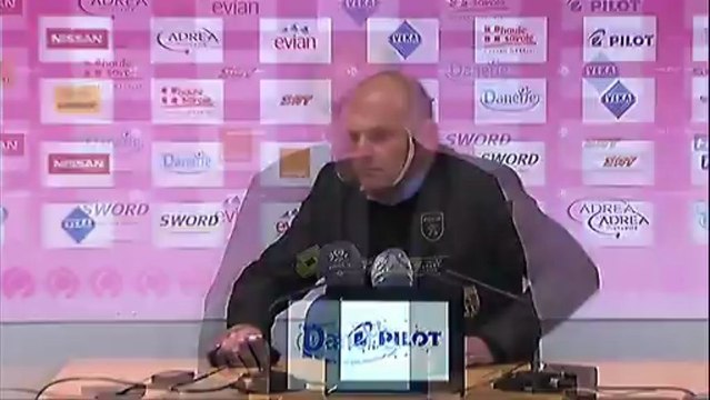 Conférence de presse Evian TG FC - FC Sochaux-Montbéliard : Pascal DUPRAZ (ETG) - Eric HELY (FCSM) - saison 2012/2013