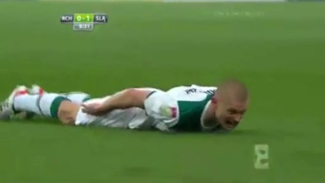 Un dribble dévastateur ponctué d'une frappe monstrueuse !