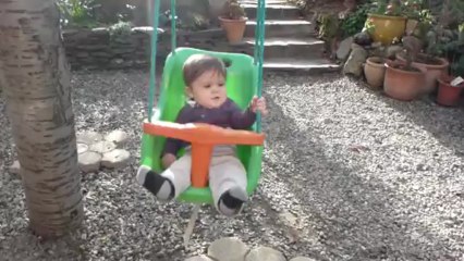 balançoire (eh oui, c'est bien Noël, quel soleil!)