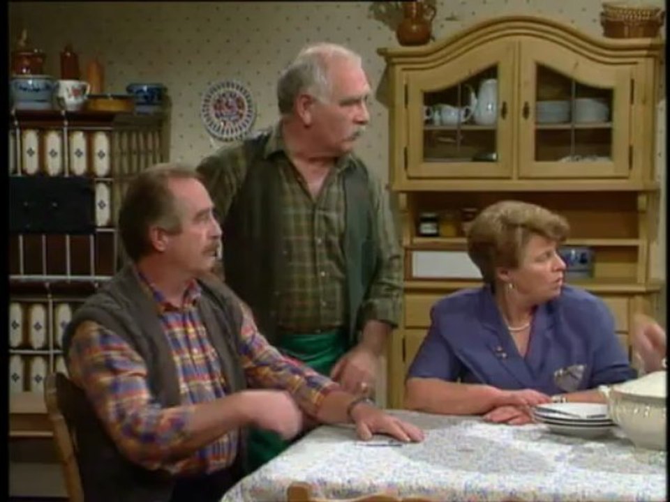 Stanglwirt - 03 - De Sach' mit der Tankstelle