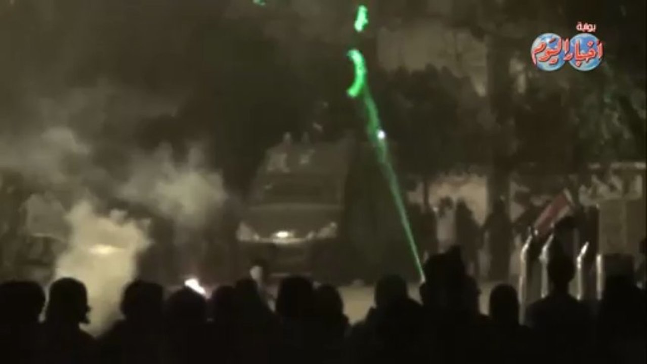 إشتبكات بين الأمن والمتظاهرين بمحيط ميدان التحرير